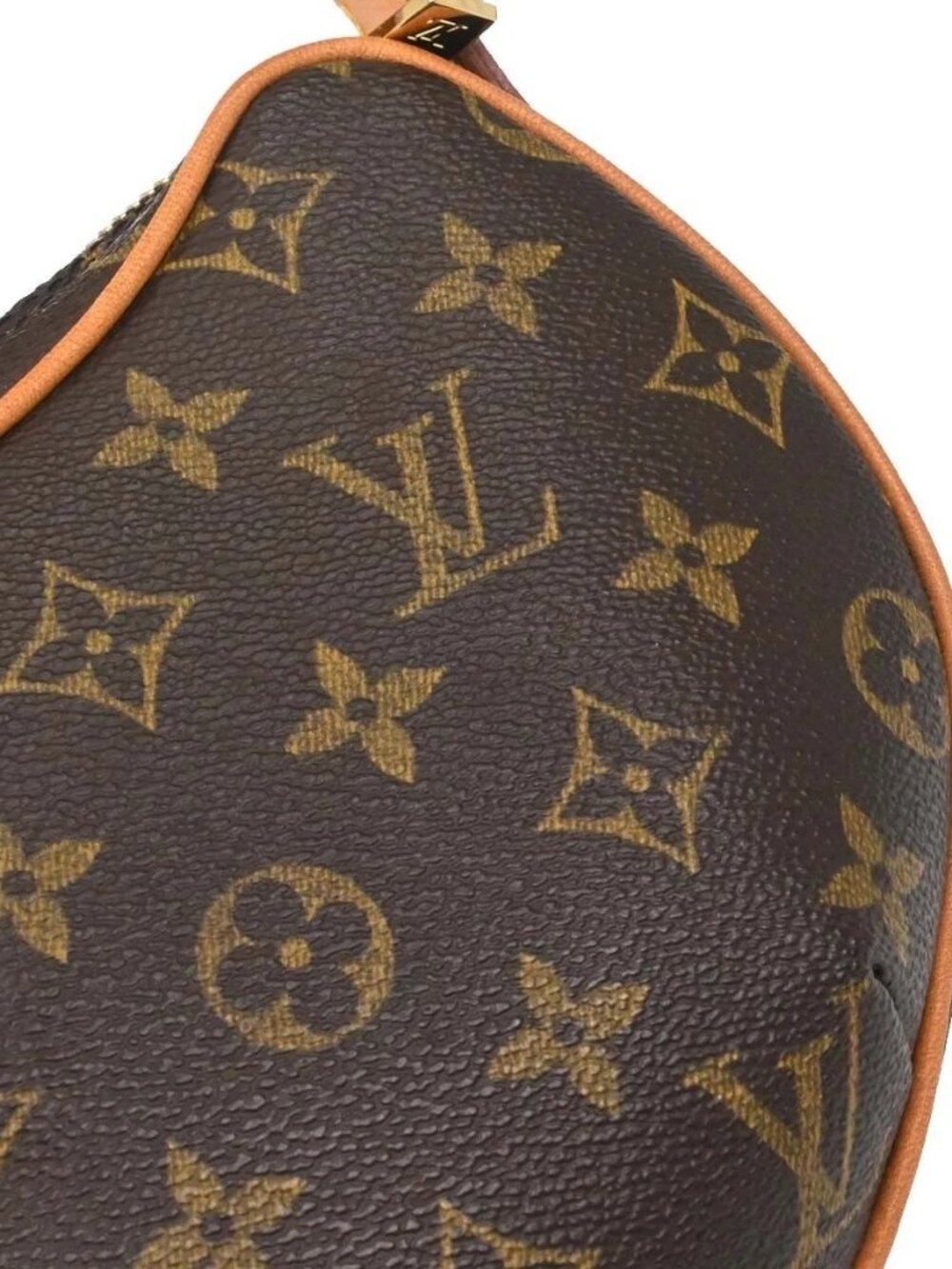 Louis Vuitton Monogram - Picture 9 of 15